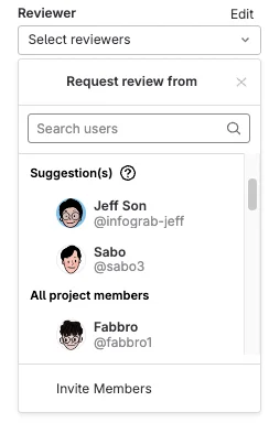 ’Suggested reviewer’ 기능으로 추천받은 리뷰어. 출처=GitLab