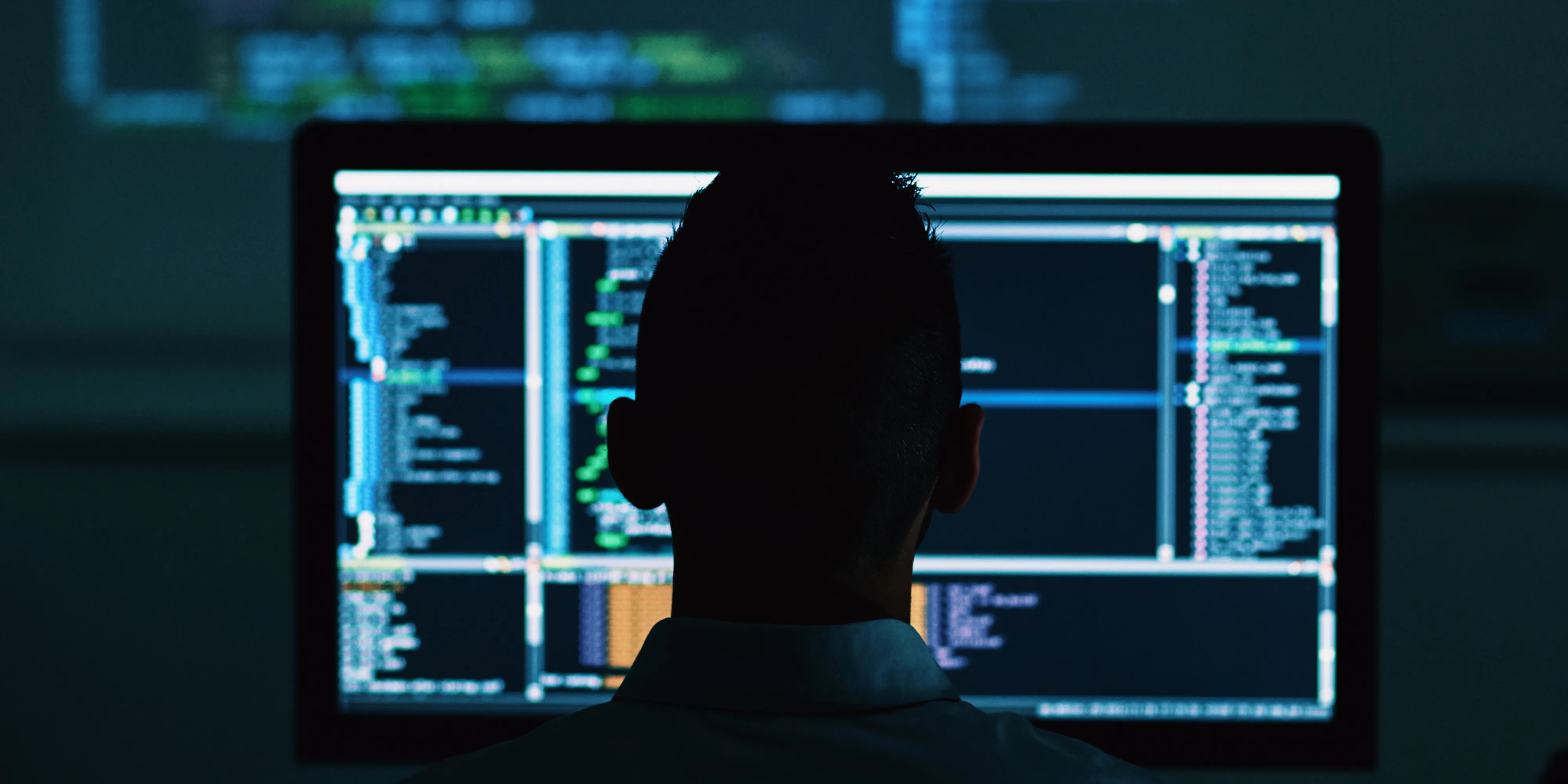 장애·규제 대응에 운영팀이 묶여있습니다